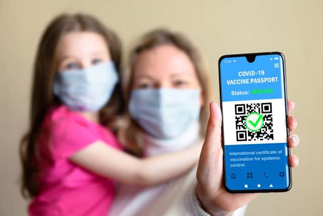 Vaccinations for travel include getting vaccinated against COVID-19 (photo: Adobe)