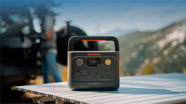 The Jackery Explorer 240 V2