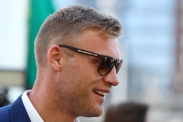 Freddie Flintoff hosts Bullseye Christmas Special on ITV