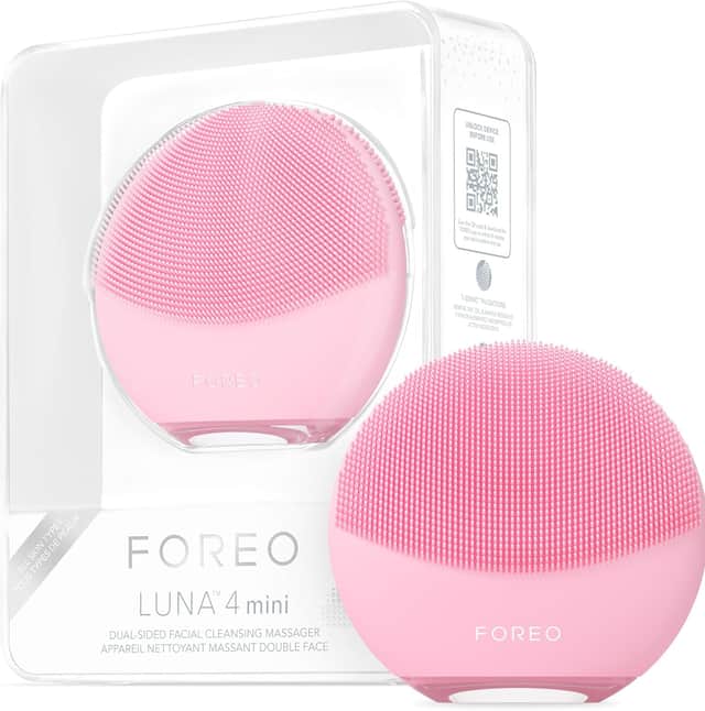 FOREO Luna 4 mini Facial Cleansing Brush & Face Massager