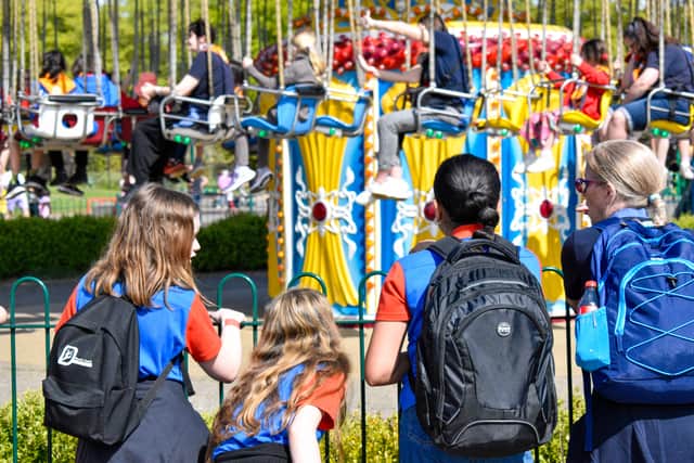 Guides waiting for ride