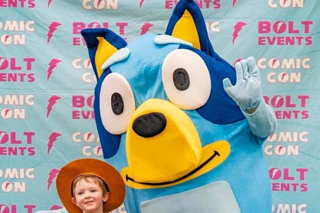 Moments like these are what Comic Con is all about – smiles, memories and a little bit of magic.