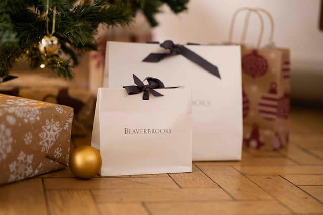 Rushden Lakes jewellery retailer continues tradition of giving colleagues Boxing Day off – and an extra week’s salary in December