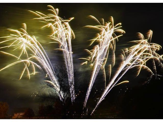 There was a short technical delay, but after a quick rendition of Baby Shark the lasers were back on and the fireworks started