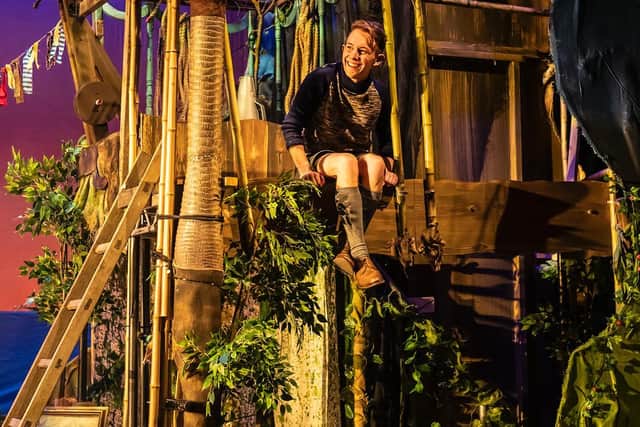 An amazing set brings the story to life