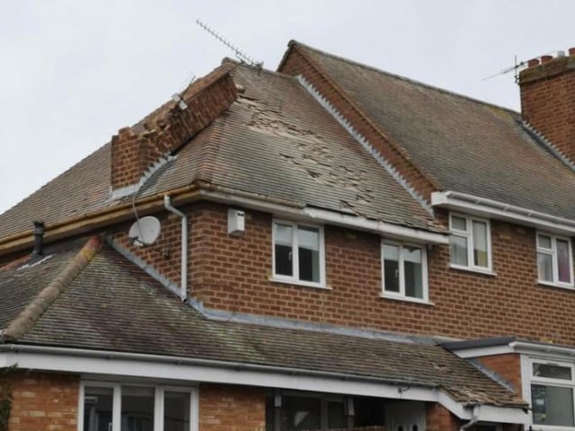 A chimney has collapsed in Windyridge, Kingsthorpe, and some of the roof tiles have slid off.