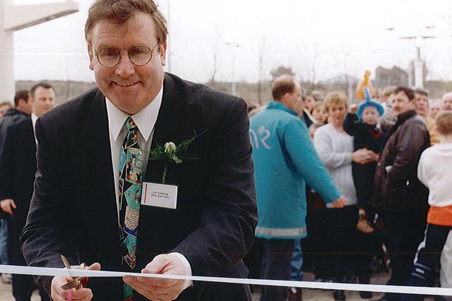 White Rose was opened on March 25, 1997, a £64 million pound development on the site of the former Morley sewage works