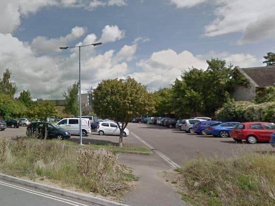 The man escaped from the car park into High Street