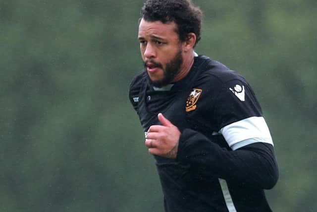 Courtney Lawes is staying at Saints