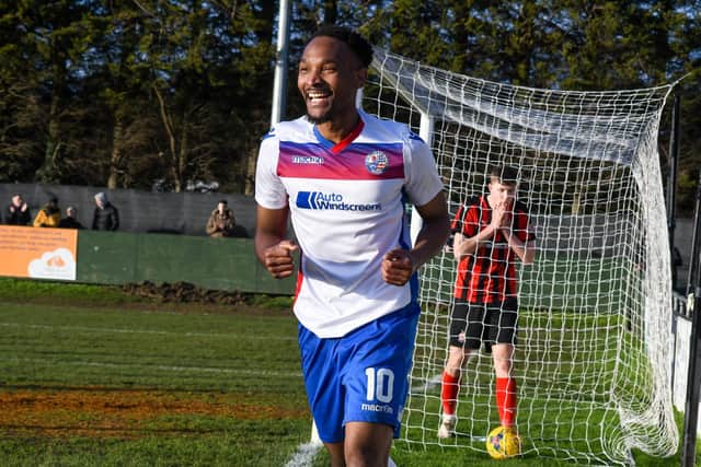 Nabil Shariff has signed for St Ives after initially being included on AFC Rushden & Diamonds' retained list