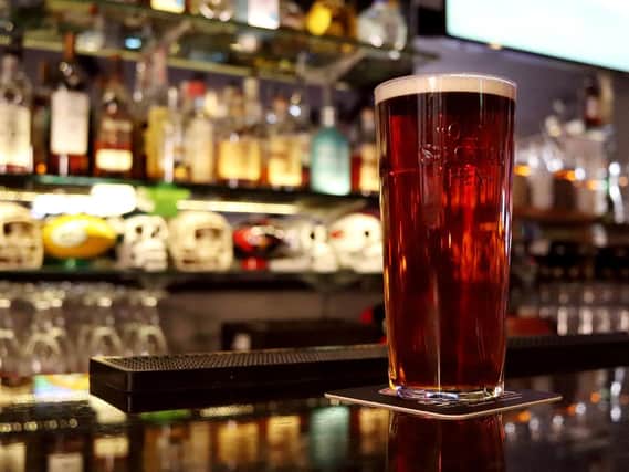 Drinkers who open their phone browsers in Kettering and Corby pubs will be warned of the 2m social distancing measures