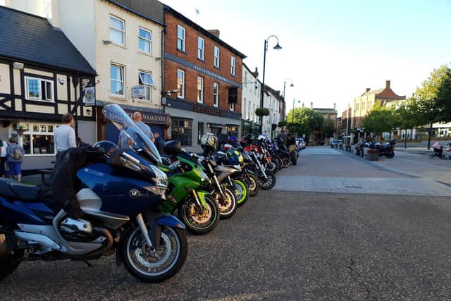 Bikers outside Billionaires.