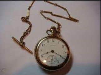 This gold pocket watch was stolen from a house in Ringstead