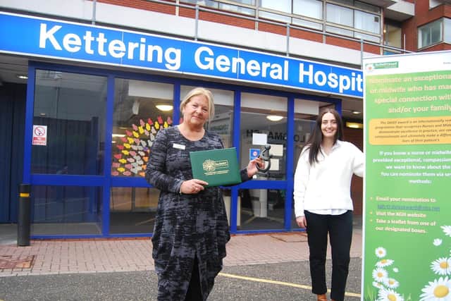 Deputy Director of Nursing and Quality Di Postle and Daisy Award Project Manager
Anaise Spriggs launching the DAISY Award at KGH