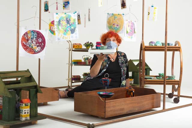 [Made With Many] Artist Carole Miles with some of the artwork made as part of Connecting Corby ©Paul Stringer w3000px