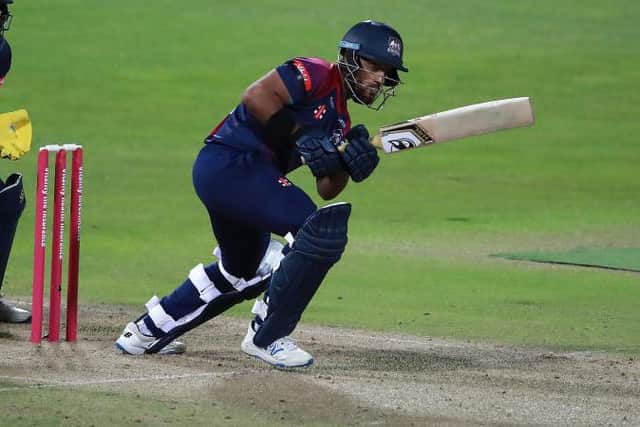 Saif Zaib has signed a new contract at Northants