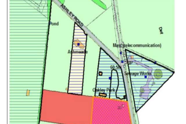 The site shown in pink to the south of the existing Oakley Park.