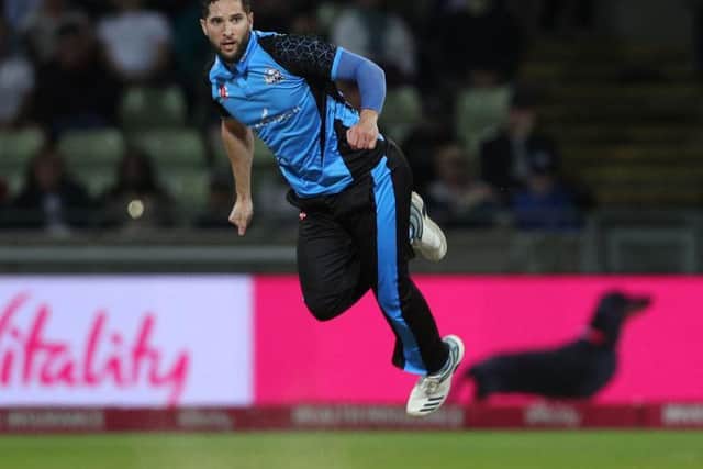 Northants have signed former Worcestershire Rapids all-rounder Wayne Parnell