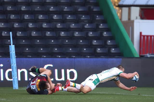Ollie Sleightholme scored a stunning second-half try (picture: Peter Short)