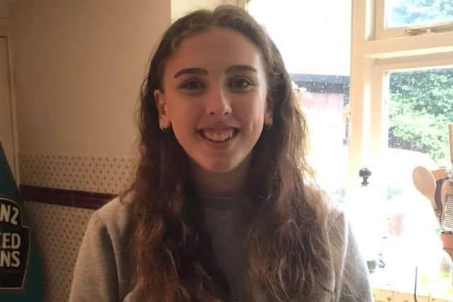 18-year-old Ellie before