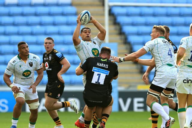 Try scorer Sam Matavesi in action for Saints against Wasps