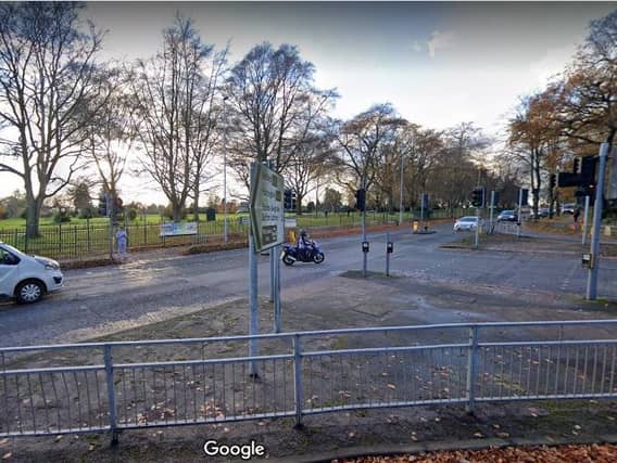The junction of Barton Road with Windmill Avenue