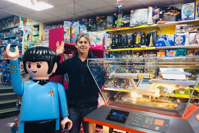 Live long and prosper! Mr Spock with Will Osborne