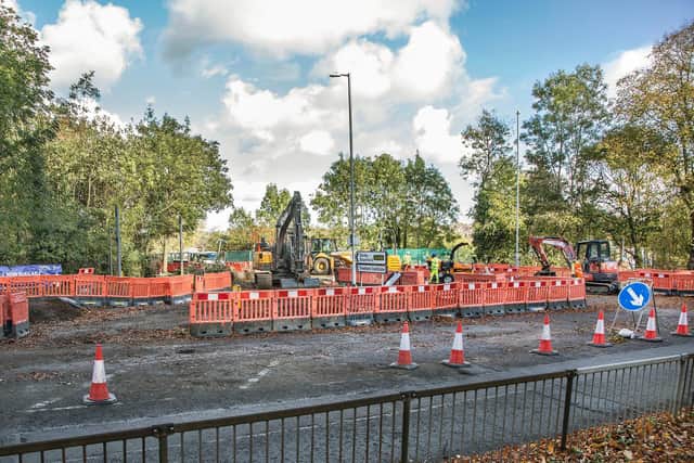 The Barton Road/Windmill Avenue junction