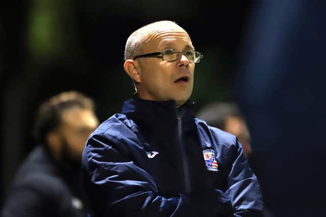 AFC Rushden & Diamonds manager Andy Peaks