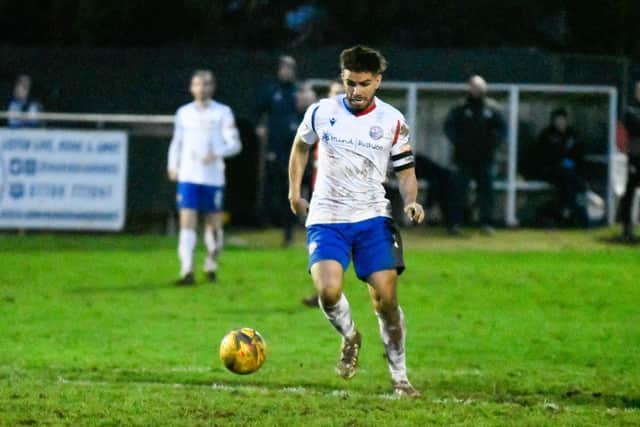 Fernando Bell-Toxtle took over the captain's armband in the absence of Alex Collard and produced an impressive display for Diamonds