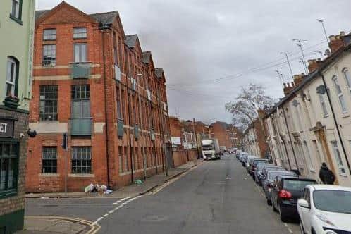Detectives are investigating a mugging in Clare Street in the early hours of Saturday