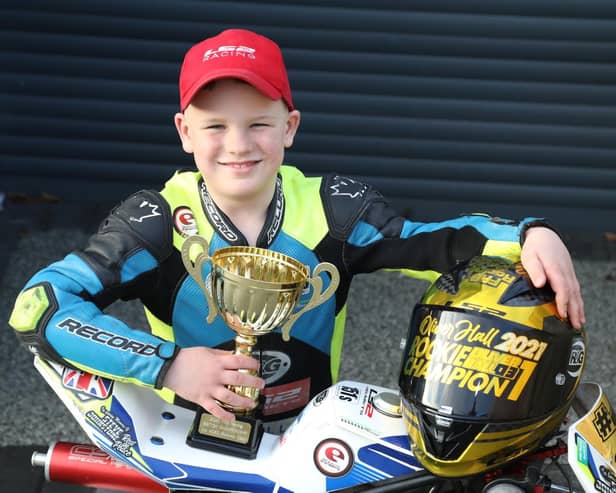 FAB-Racing Rookie British Mini-Moto Champion 2021 Oliver Hall