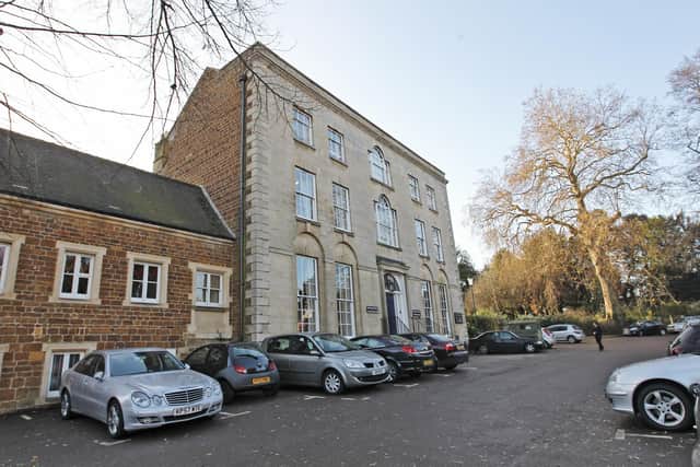 Th e service will be held at the Anne Frank tree in the gardens behind the Swanspool council offices