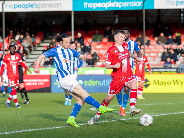 Crawley Town v Hartlepool United. Pictures by Jamie Evans UK Sports Images SUS-221202-211406004