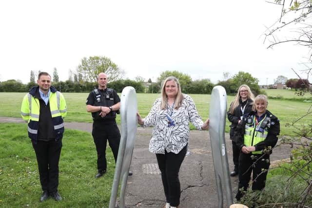 l-r Steve Dunkley (cleansing manager Wellingborough Norse), Sgt Chris Stevens Northamptonshire Police, Susie Fletcher (Crime Prevention Officer), Deborah Henderson (community protection enforcement officer NNC), PCSO Ali Wallace Northamptonshire Police