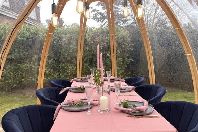 Diners will be eating in igloo pods