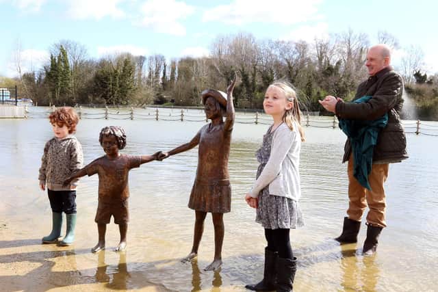 Oliver Wicksteed at the unveiling of the statue in the lake