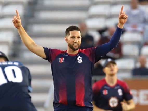 Wayne Parnell claimed two wickets and scored a crucial 25 as the Steelbacks beat Lancashire Lightning