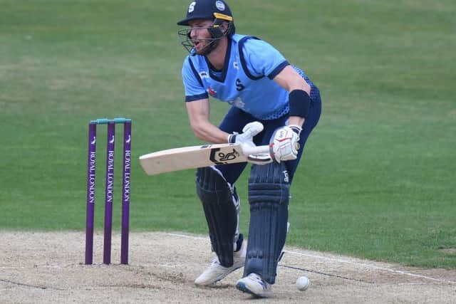 Rob Keogh's 33 not out from just 16 balls was crucial as the Steelbacks beat Derbyshire on Sunday