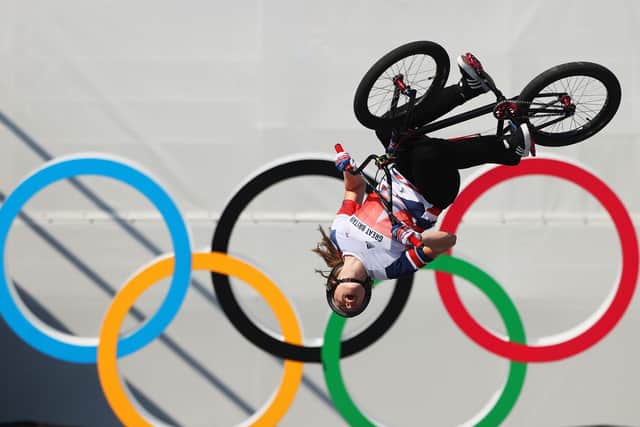 Charlotte Worthington lands her backflip 360 at the Tokyo Olympics to take Gold