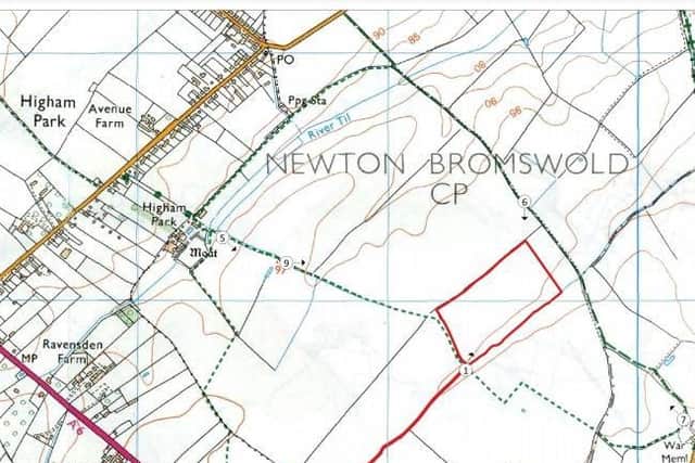 The location of the proposed unit in red and Avenue Road Rushden in yellow