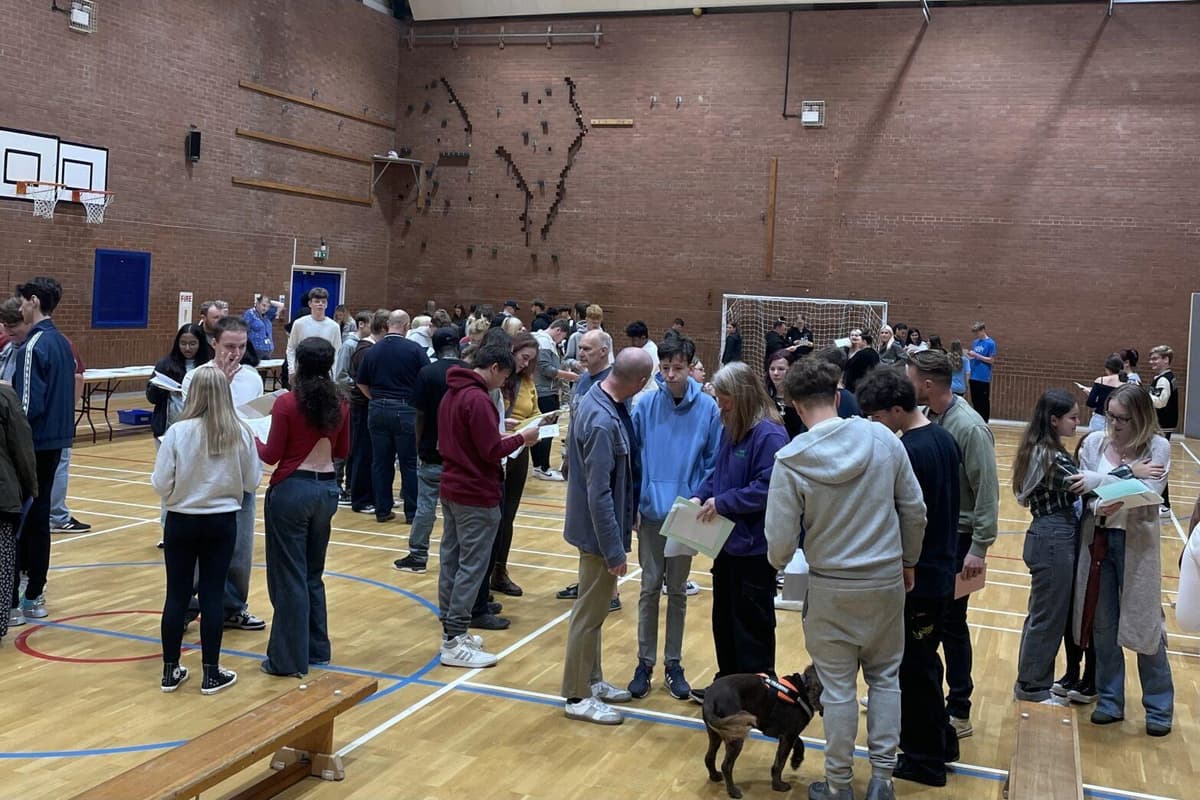 Weavers Rva Weavers Academy students celebrate excellence in GCSE examination results