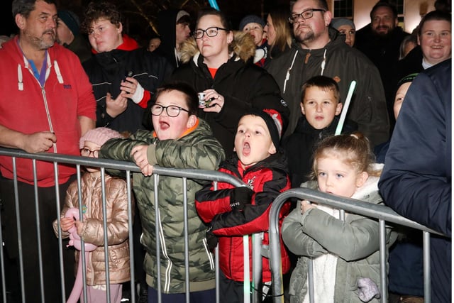 Kettering, Christmas lights switch on