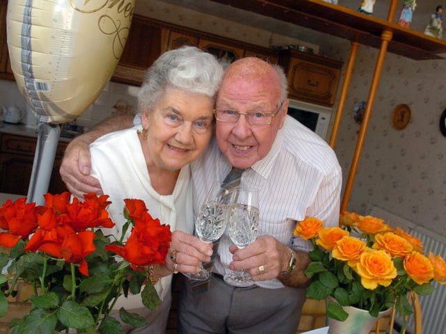 Diamond anniversary for Desborough couple Peter and Joyce Dolling, who celebrate 60 years of marriage
