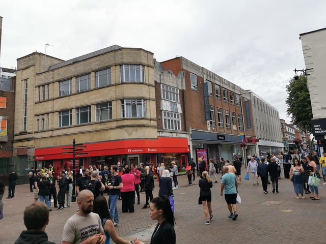 The scene in Northampton town centre today (Tuesday) as police and bomb squad units deal with "suspicious object" found in doorway near Market Square