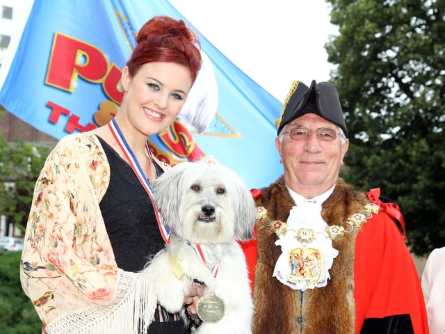 Ashleigh Butler and her dog Pudsey given the freedom of Wellingborough in honour of Pudsey the Dog The Movie being released in cinemas.
with Mayor of Wellingborough Cllr Jim Bass
July 2014