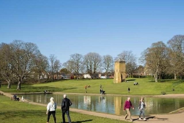 Abington Park is Northampton's oldest and most popular park, a place for sports, relaxation and leisure for people of all ages