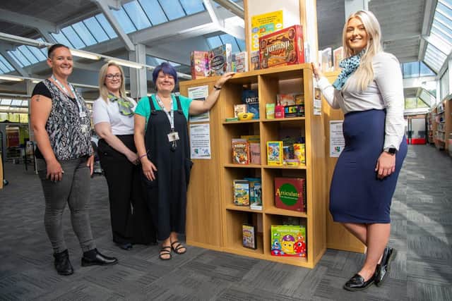 BN & DWSM - SGB-8832 - The new board game cabinets at Wellingborough Library