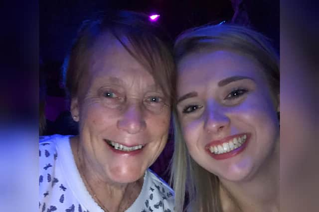 Rose Sharman with granddaughter Amy Garrett