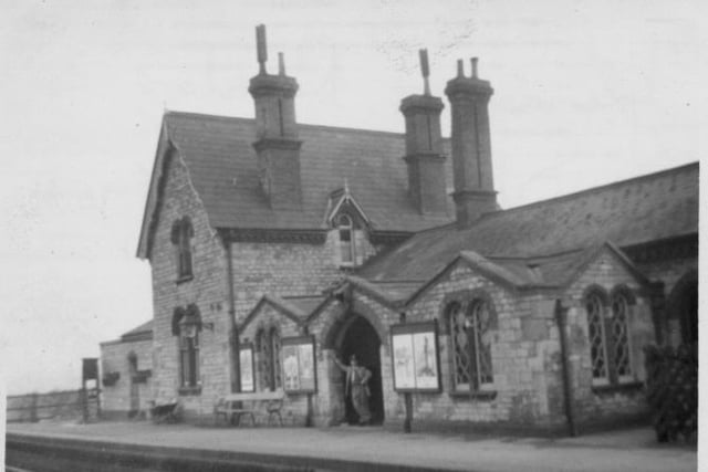 Glendon and Rushton Station 1954 Station Building